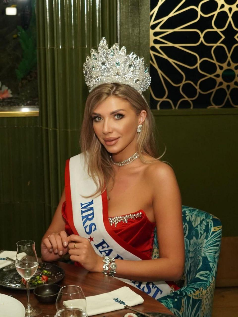 https://upforme.ru/uploads/001c/87/08/3/657884.png