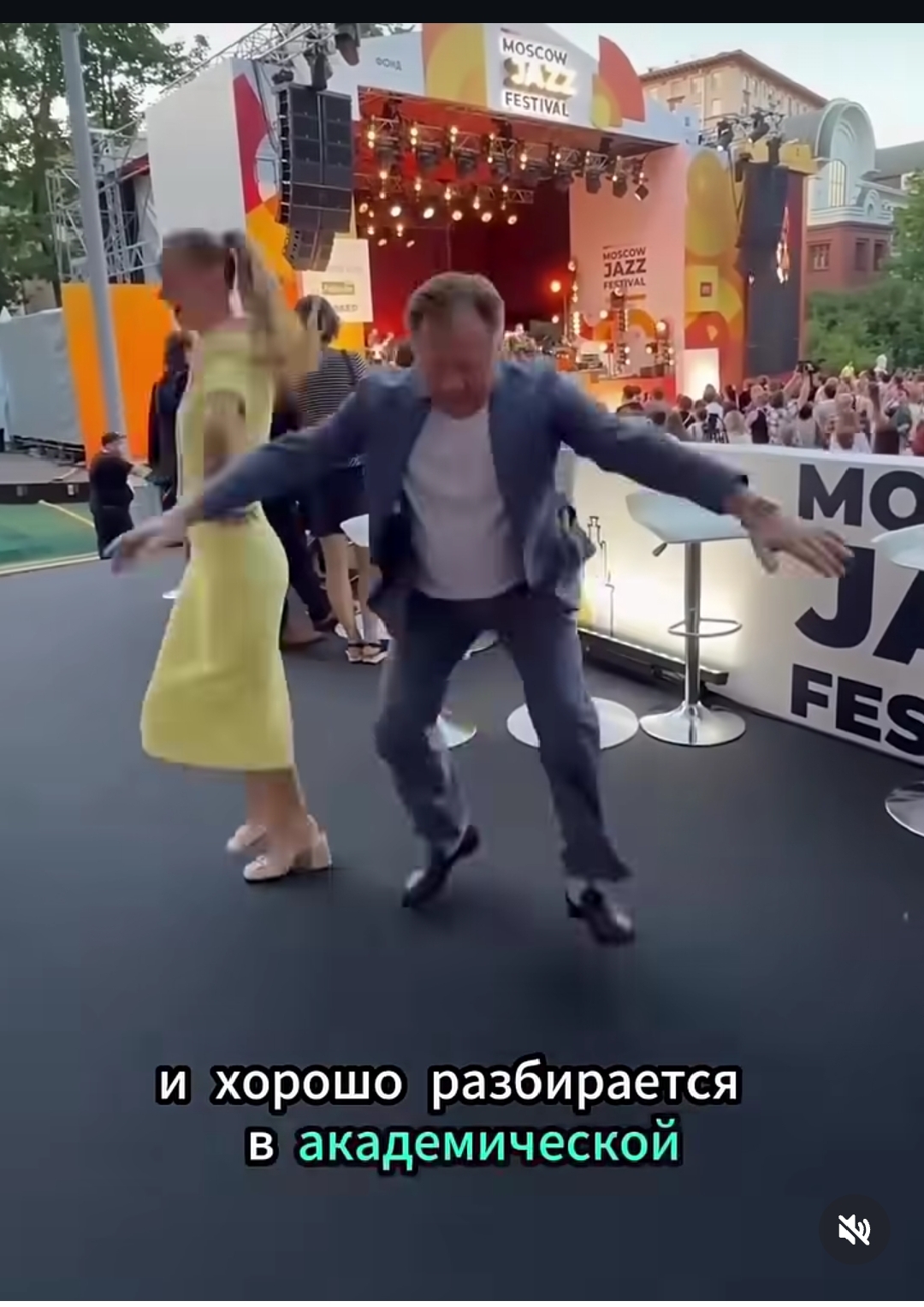 https://upforme.ru/uploads/001c/87/08/3/965938.jpg