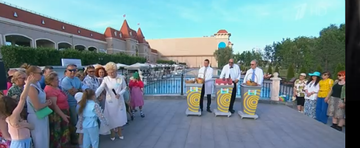 https://upforme.ru/uploads/001c/90/82/18/t160946.png