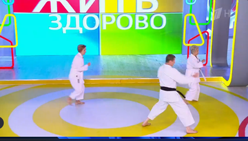 https://upforme.ru/uploads/001c/90/82/18/t380532.png