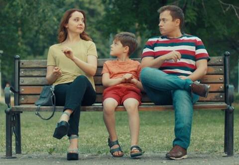 �������