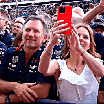 https://upforme.ru/uploads/001c/a6/d6/162/t258190.gif