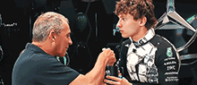 https://upforme.ru/uploads/001c/a6/d6/628/252748.gif