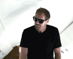 https://upforme.ru/uploads/001c/a6/d6/650/655916.gif