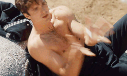 https://upforme.ru/uploads/001c/bd/c6/52/199959.gif